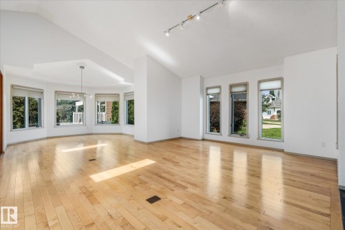136 Westridge Crescent, Spruce Grove, AB - Indoor Photo Showing Other Room