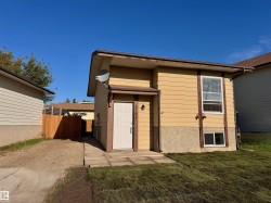 9704 104 Street  Morinville, AB T8R 1C8