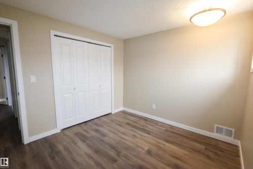 9704 104 Street, Morinville, AB 