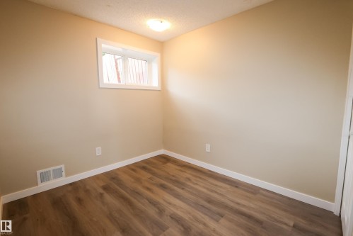9704 104 Street, Morinville, AB 