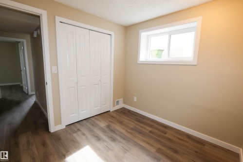 9704 104 Street, Morinville, AB 
