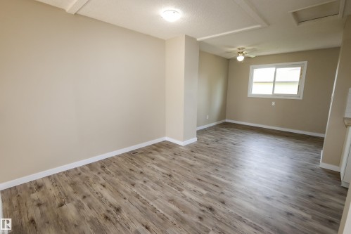 9704 104 Street, Morinville, AB 