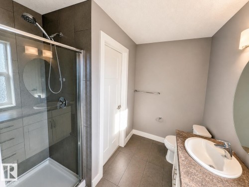 17615 77 Street Northwest, Edmonton, AB 