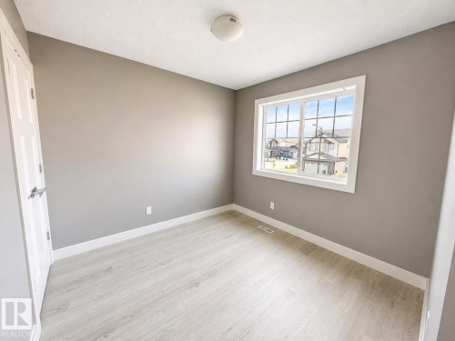 17615 77 Street Northwest, Edmonton, AB 