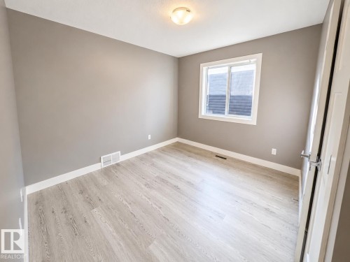 17615 77 Street Northwest, Edmonton, AB 