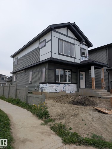 354 Roberts Wynd, Leduc, AB 