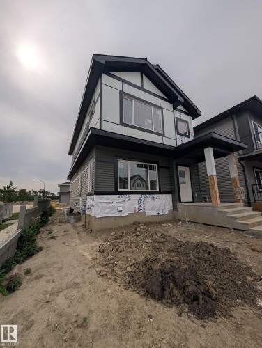 354 Roberts Wynd, Leduc, AB 