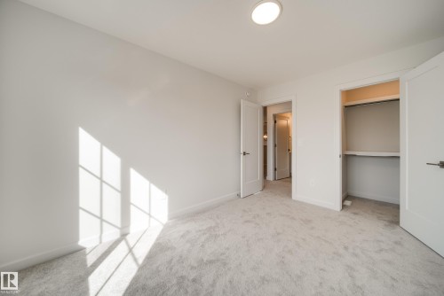 77 Chartres Close, St. Albert, AB 