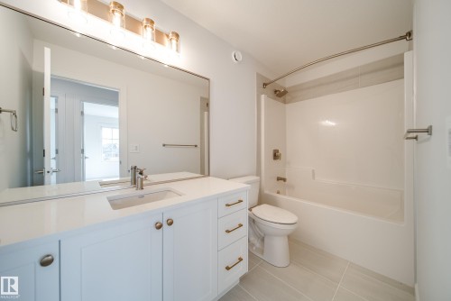 77 Chartres Close, St. Albert, AB 