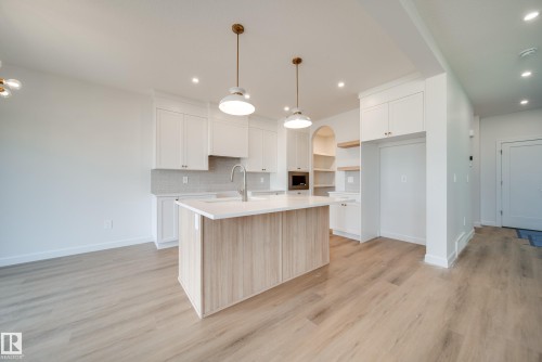 77 Chartres Close, St. Albert, AB 