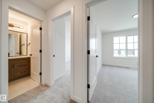 73 Chartres Close, St. Albert, AB 