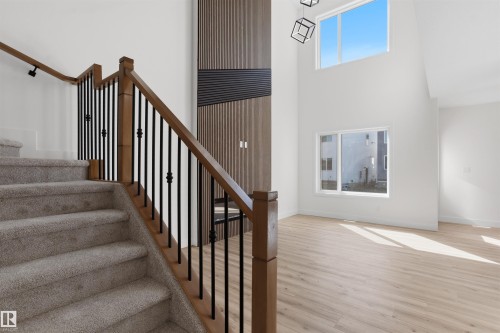 402 Munn Court, Leduc, AB 