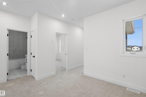 402 Munn Court, Leduc, AB 