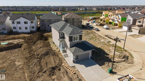 402 Munn Court, Leduc, AB 