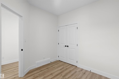 402 Munn Court, Leduc, AB 