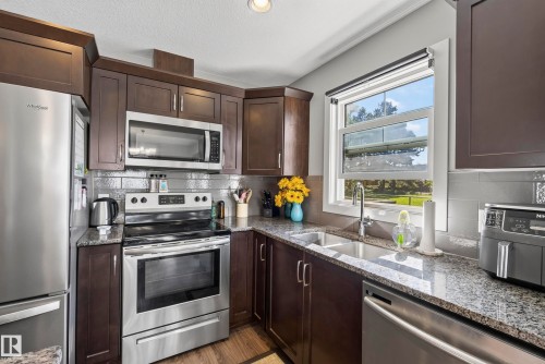 #8 4205 30 St Nw, Edmonton, AB 