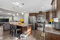 #8 4205 30 ST NW  Edmonton, AB T6T 2G9