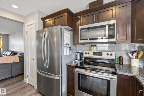 #8 4205 30 St Nw, Edmonton, AB 