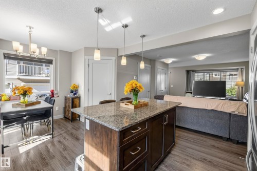 #8 4205 30 St Nw, Edmonton, AB 
