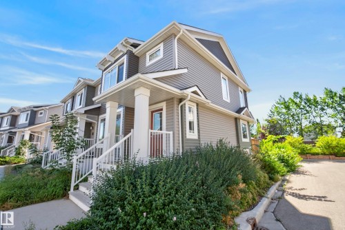 #8 4205 30 St Nw, Edmonton, AB 