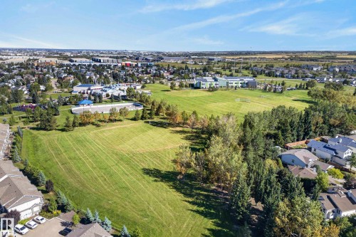 #8 4205 30 St Nw, Edmonton, AB 