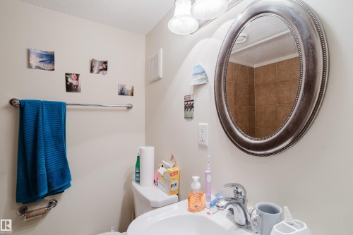 Additional content - 10332 161 Street Nw, Edmonton, AB 