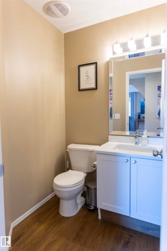 3575 Mclean Crescent Sw, Edmonton, AB 