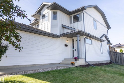 3575 Mclean Crescent Sw, Edmonton, AB 