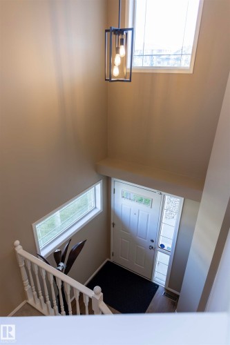 3575 Mclean Crescent Sw, Edmonton, AB 