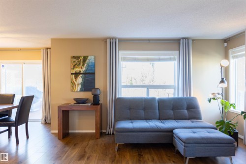 3575 Mclean Crescent Sw, Edmonton, AB 