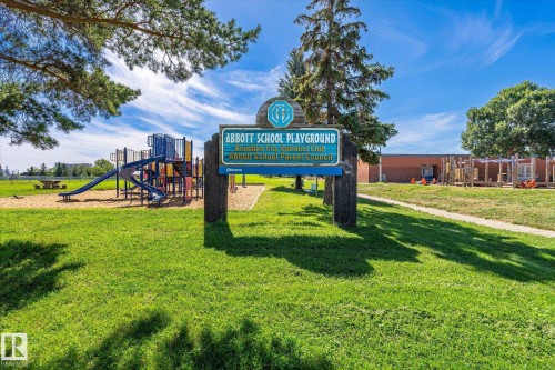 790 Abbottsfield Road Nw, Edmonton, AB 