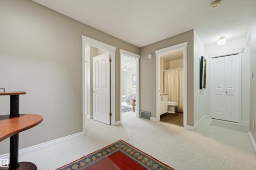11107 98 Avenue Nw, Edmonton, AB 