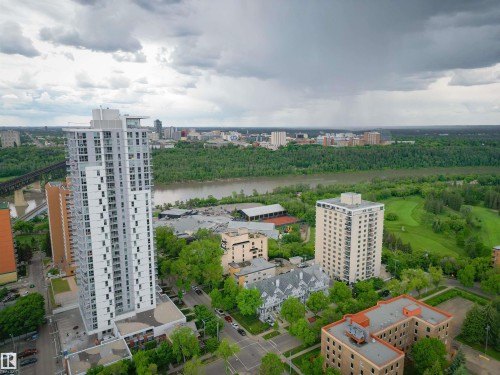 11107 98 Avenue Nw, Edmonton, AB 