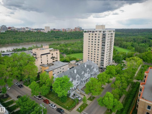 11107 98 Avenue Nw, Edmonton, AB 