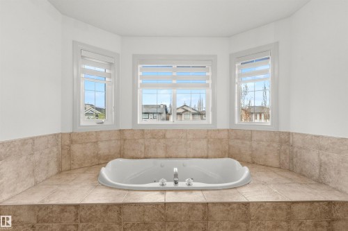 10656 181 Avenue Nw, Edmonton, AB 