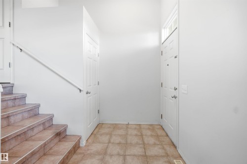 #84 8304 11 Av Sw, Edmonton, AB 