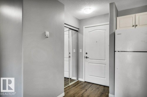 #122 12550 140 Av Nw, Edmonton, AB 