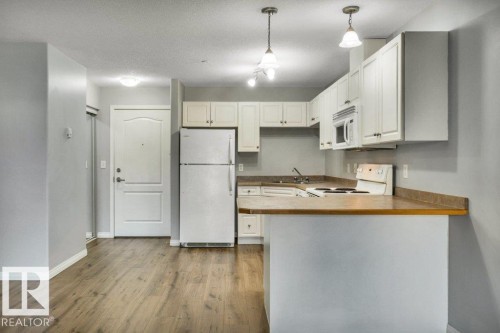 #122 12550 140 Av Nw, Edmonton, AB 