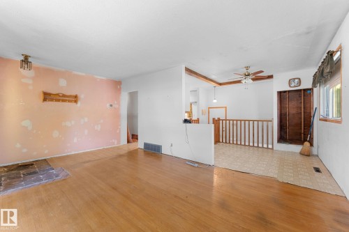 12352 St Albert Trail Nw, Edmonton, AB 