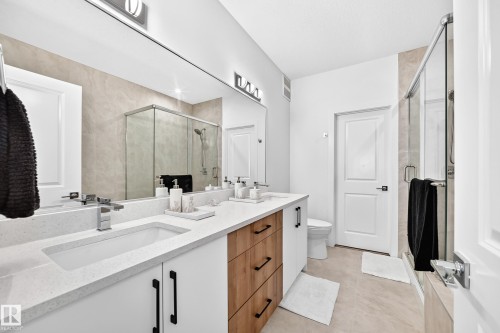 215 Savoy Crescent, Sherwood Park, AB 
