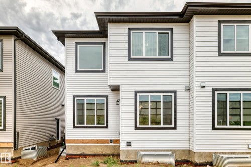 215 Savoy Crescent, Sherwood Park, AB 