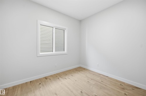 Main Floor Den/Bedroom - 3038 Dixon Landing Sw, Edmonton, AB 
