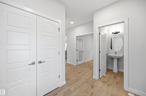 3038 Dixon Landing Sw, Edmonton, AB 
