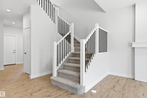 3038 Dixon Landing Sw, Edmonton, AB 