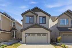 3038 DIXON Landing SW  Edmonton, AB T6W 5L2
