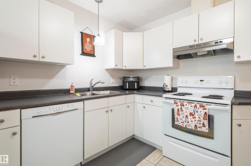 1817 Mill Woods Road Nw, Edmonton, AB 