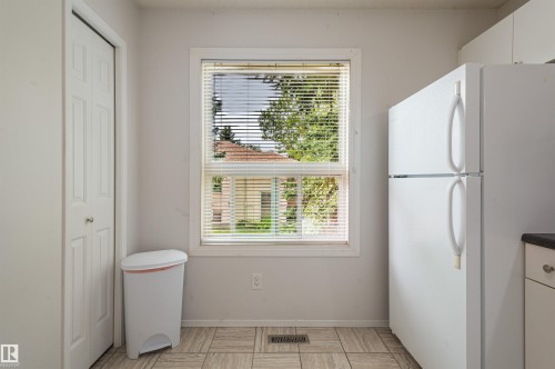 1817 Mill Woods Road Nw, Edmonton, AB 