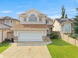 614 LAYTON Crest NW Edmonton, AB T6R 2S9