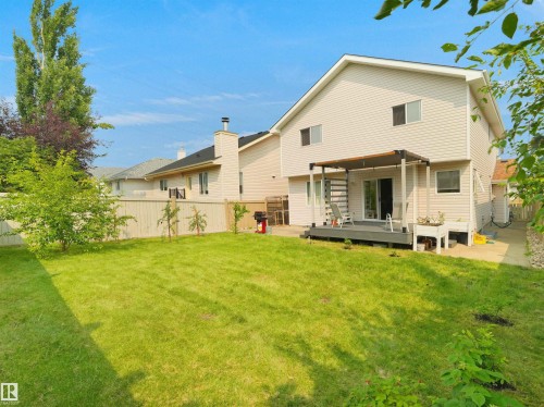 614 Layton Crest Nw, Edmonton, AB - Outdoor