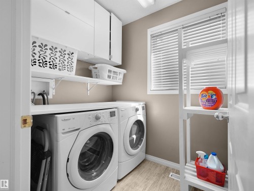 614 Layton Crest Nw, Edmonton, AB - Indoor Photo Showing Laundry Room